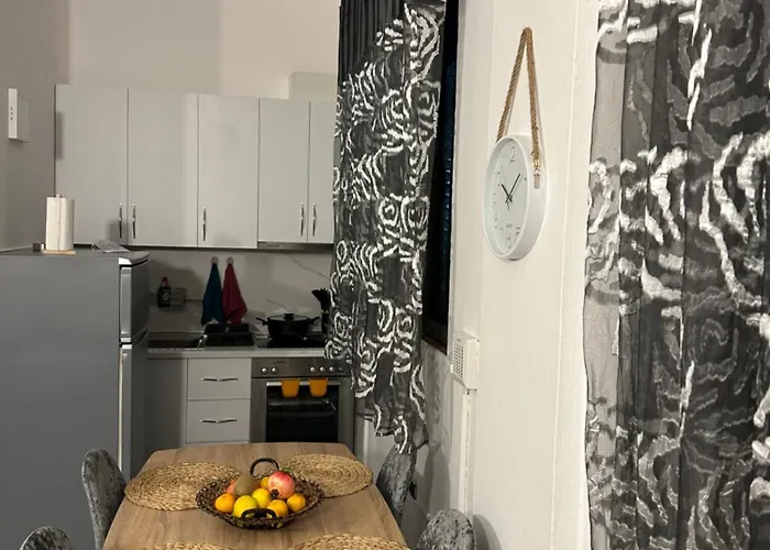 Near The Centre Of * Тирана